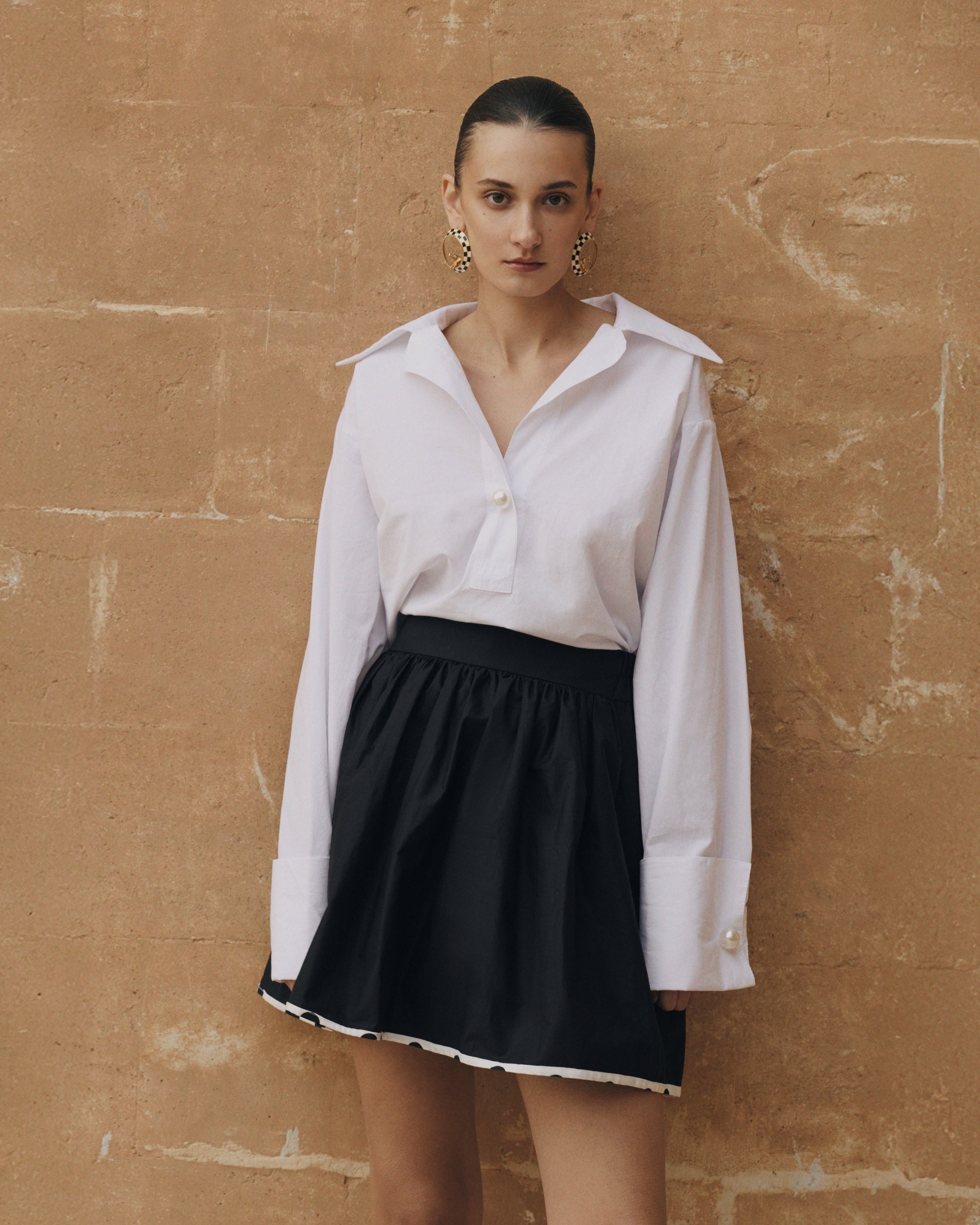 Line Skirt